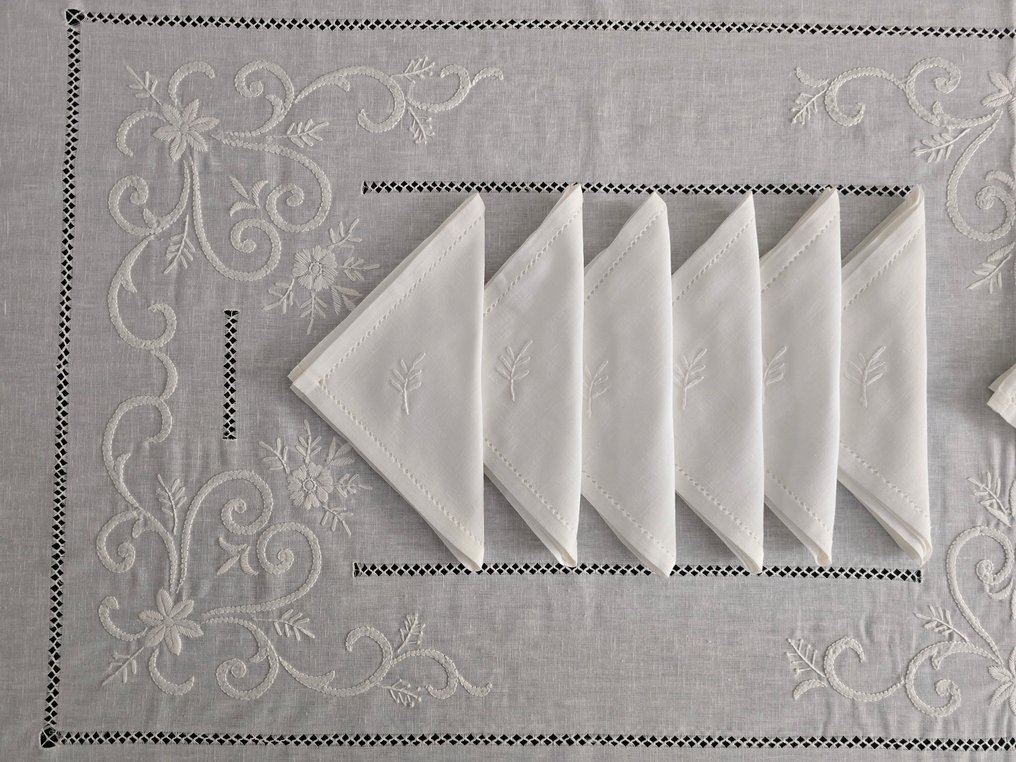 Tovaglia ricamata a mano in misto lino 12 posti tablecloth handmade - Tablecloth - 270 cm - 175 cm #3.2