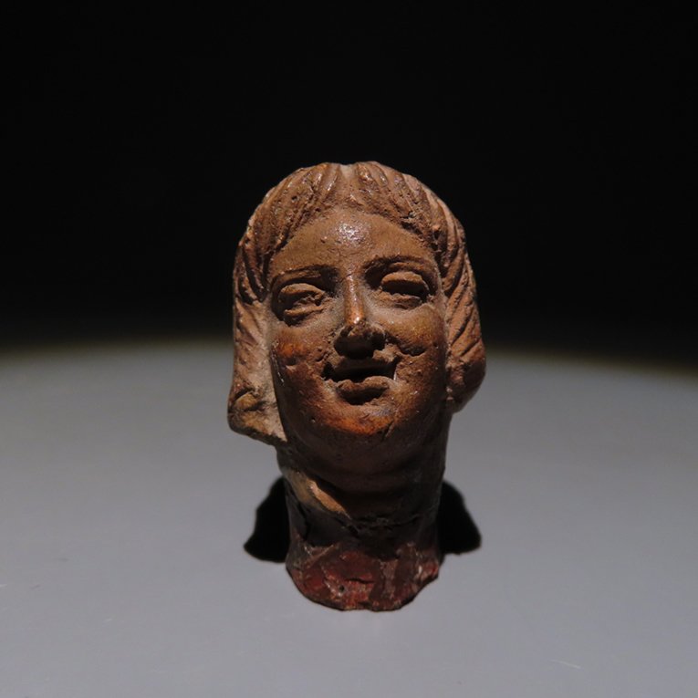 Αρχαία Ρωμαϊκή Terracotta Κεφαλή. 1ος-3ος αιώνας π.Χ. Ύψος 4 εκ. #1.0