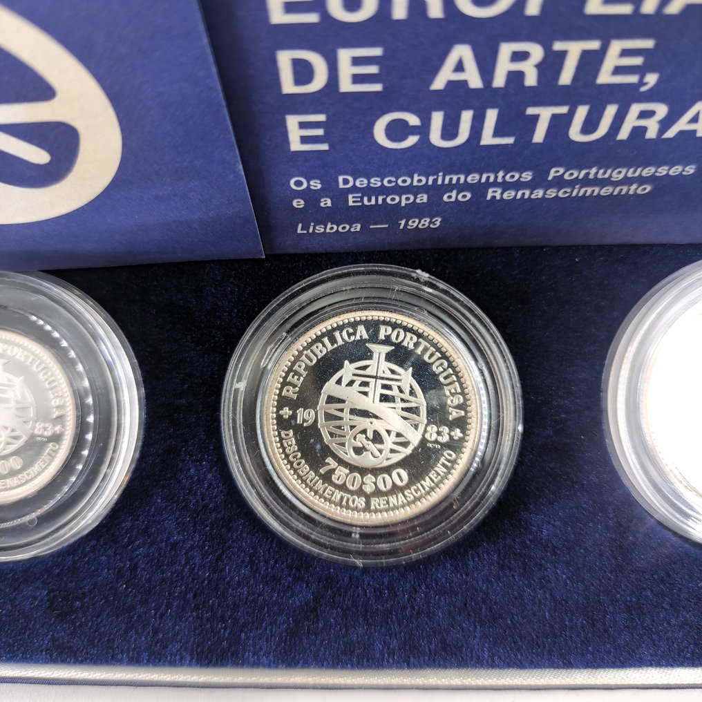 Portugal. Silver Proof Set with 3 Commemorative Coins: 500 + 750 + 1000 Escudos (40,5g) 1983 (Ohne Mindestpreis) #3.2