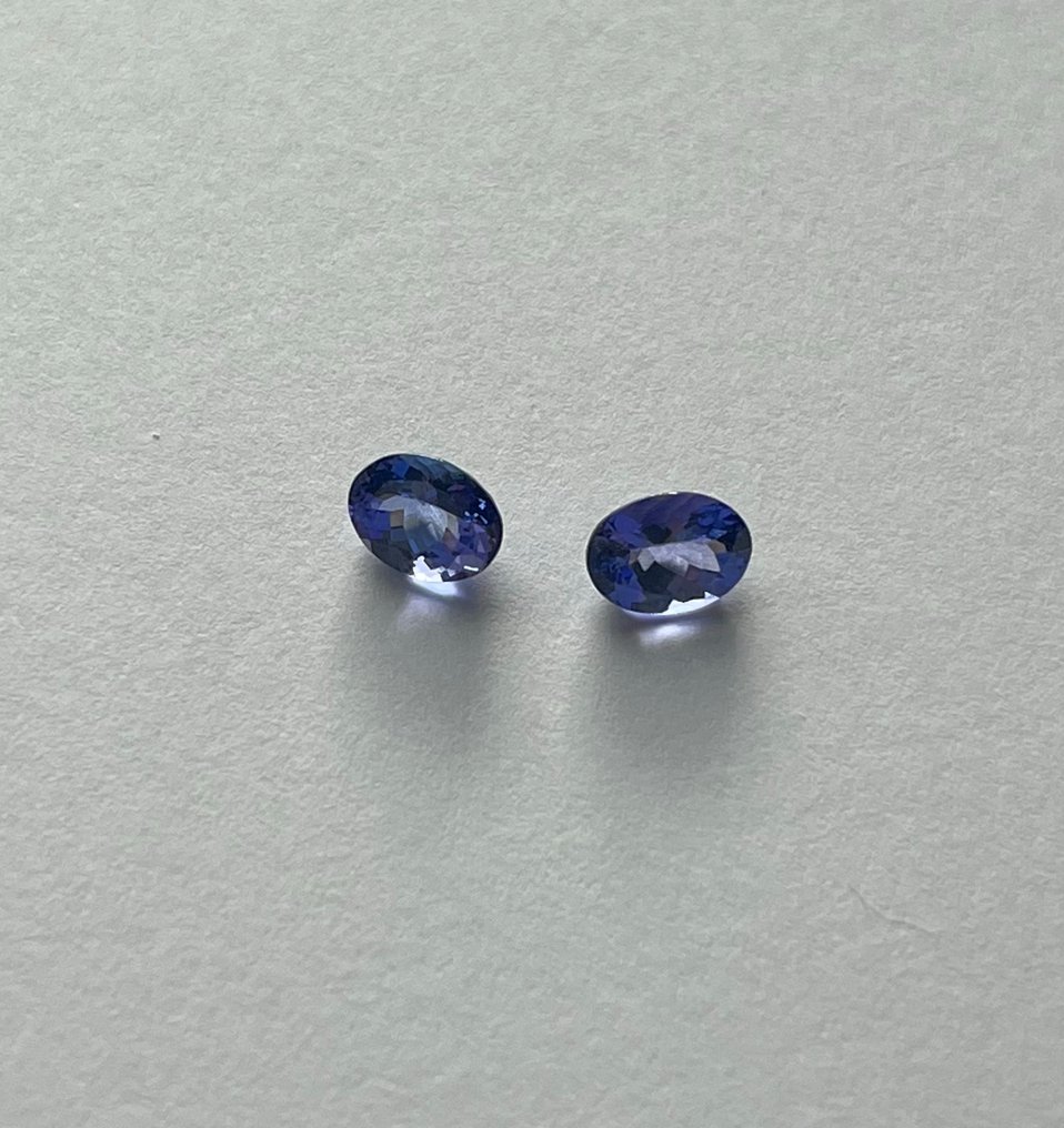 2 pcs  Blau, Violett Tansanit  - 2.72 ct - Instituto Gemólogico Español (IGE) #2.1