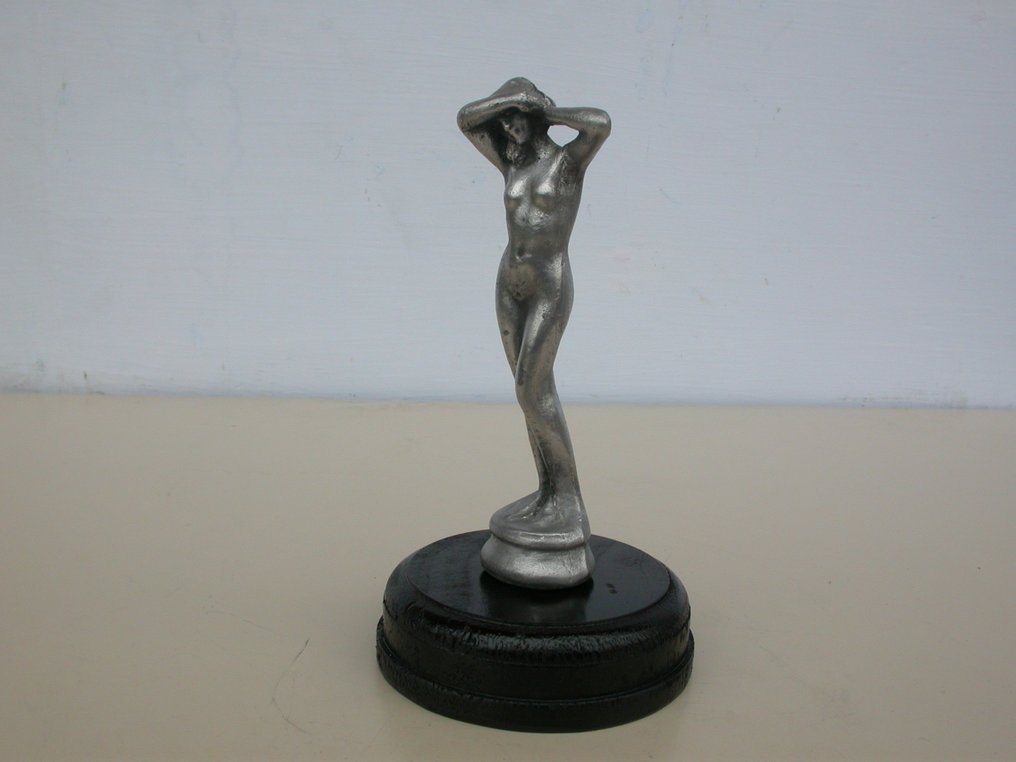 Lady - Maskottchen - car mascot woman - Metall #1.0