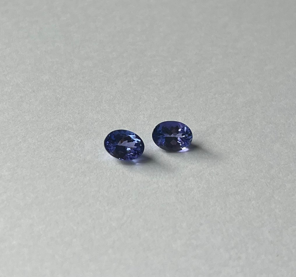 2 pcs  Blau, Violett Tansanit  - 2.72 ct - Instituto Gemólogico Español (IGE) #1.0