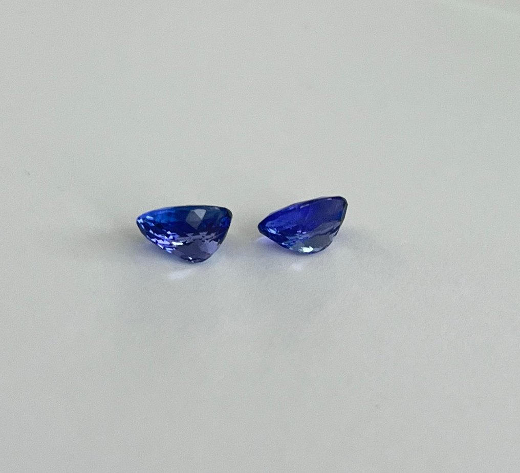 2 pcs  Blau, Violett Tansanit  - 2.72 ct - Instituto Gemólogico Español (IGE) #3.2