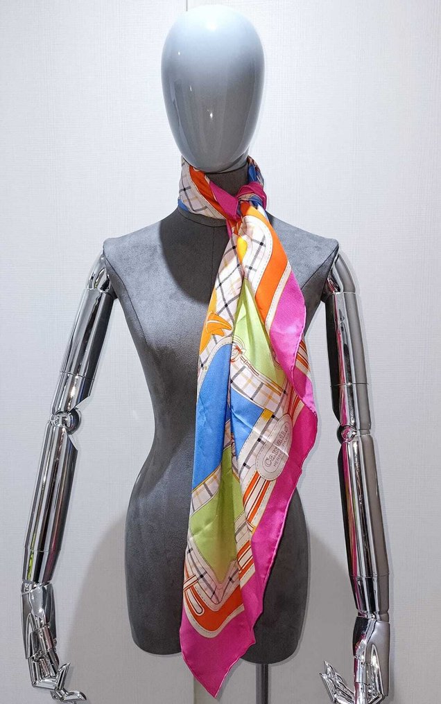 Hermès - Camails - Fular #3.2