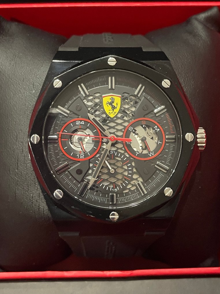 Watch - Ferrari - Scuderia Ferrari - 2021 #3.2