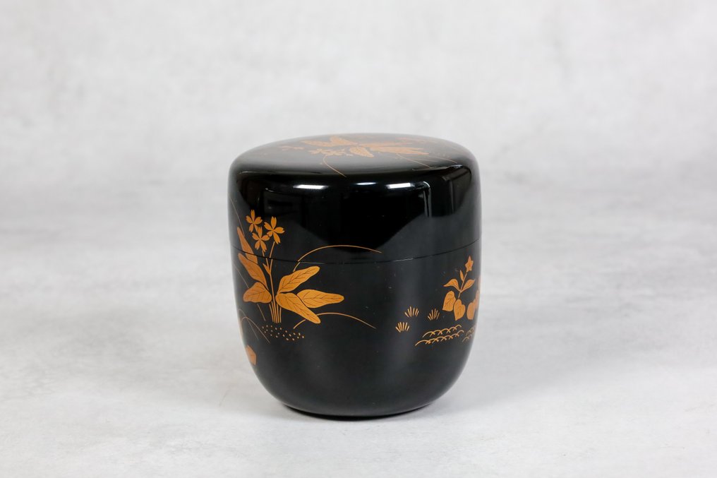 Yuho Sakashita 坂下雄峰 (b 1917) - Natsume - Ξύλο - Spring Field Maki-e #2.1