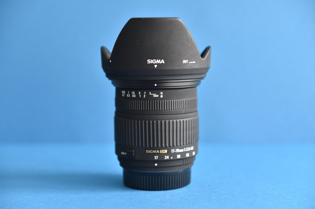 Sigma AF zoom 17-70mm f/2.8-4.5 DC macro for Nikon + Accessoires * EXCELLENT * Objectif à focale variable #1.0