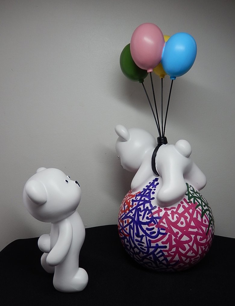 Enigme09 (1979) - Flight Bear #2.1