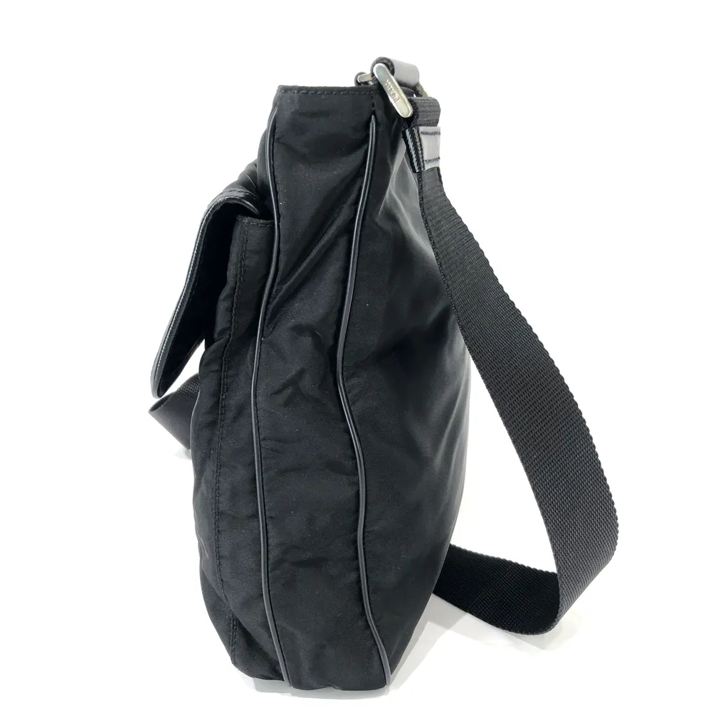 Prada - Triangular Plate - Shoulder bag #2.1