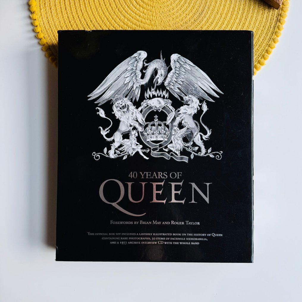 Queen - Forewords by May & Taylor - 40 Years of Queen - 2011 #1.0