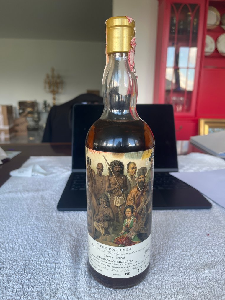 Glen Moray 1959 The Costumes - One of 336 - Moon Import - b. 1988 - 75cl #1.0