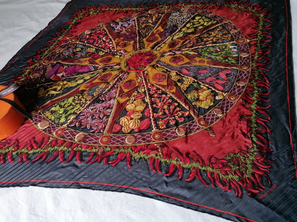 Hermès - AUX PAYS DES ÉPICES by Annie Faivre - Foulard #3.2