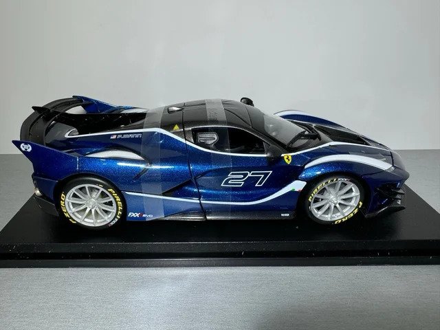 Maisto 1:18 - Model car - Ferrari FXX-K Evo #3.2
