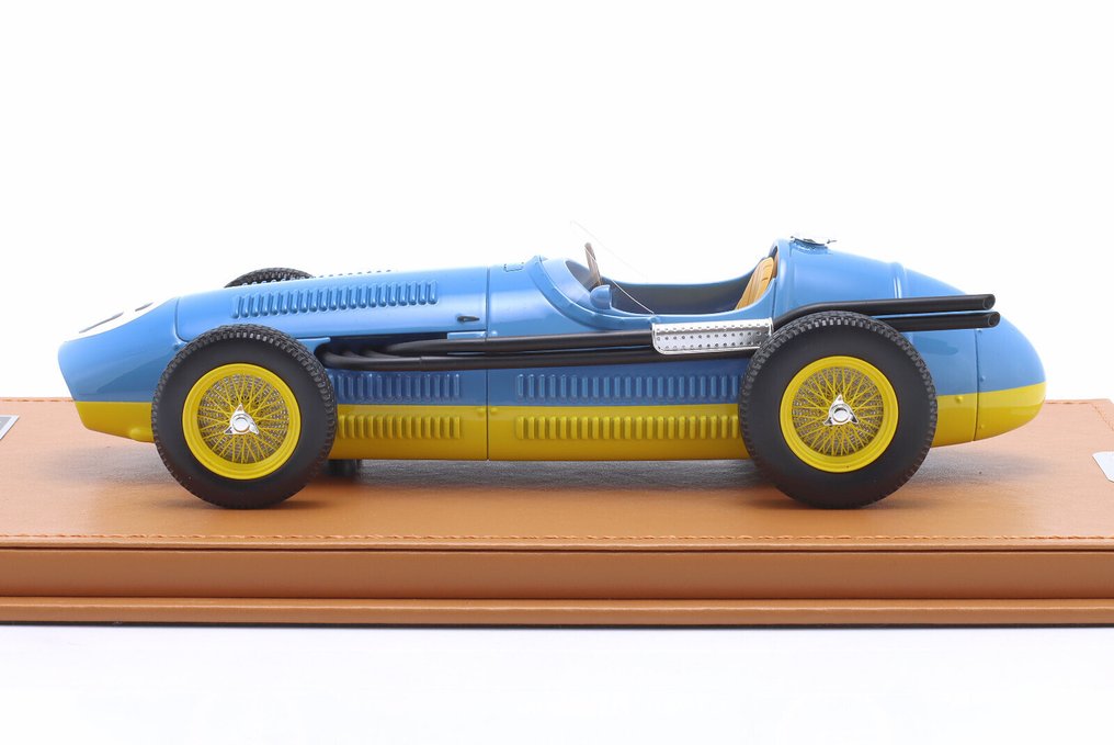 Tecnomodel Mythos 1:18 - Model race car - Maserati 250F #46 French GP 4th Place 1954 - Limited Edition of 80 pcs. (individually numbered) #2.1