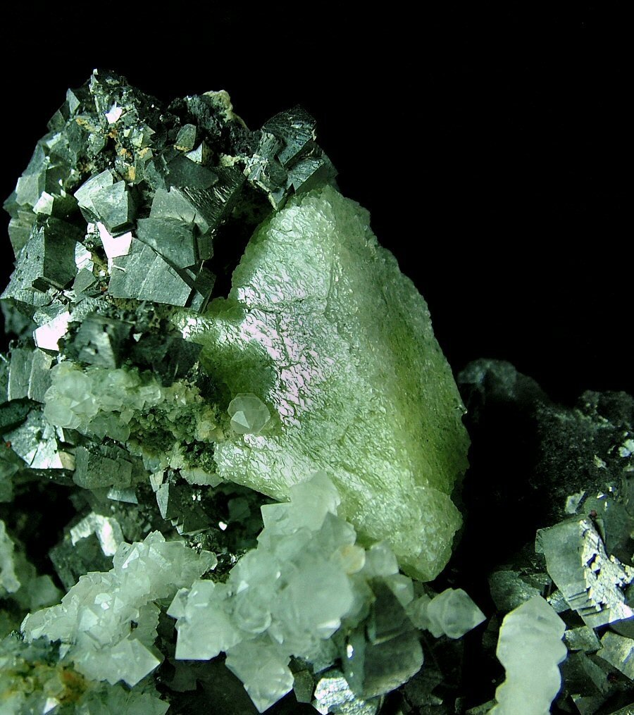 Interesting Scheelite with Arsenopyrite and Quartz Crystal cluster - Height: 120 mm - Width: 93 mm- 757 g - (1) #4.3