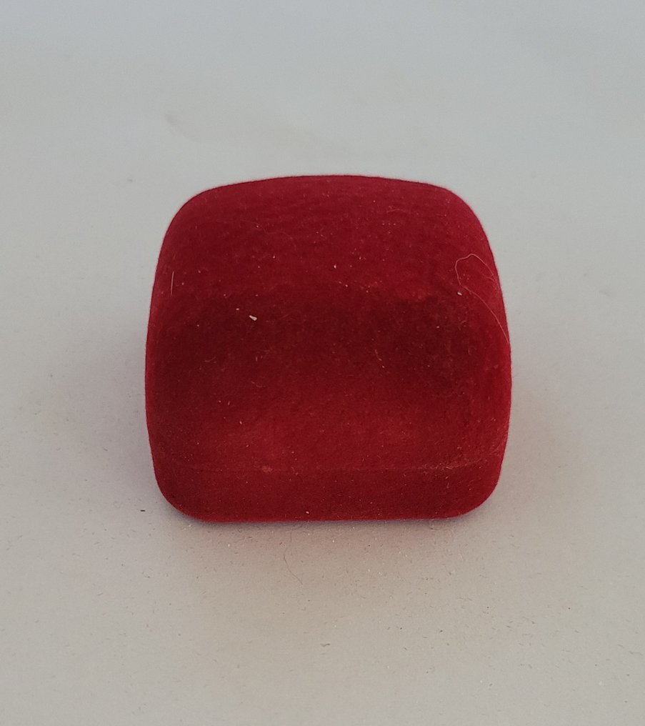 Robert Indiana (1928-2018) - LOVE Ring #3.2