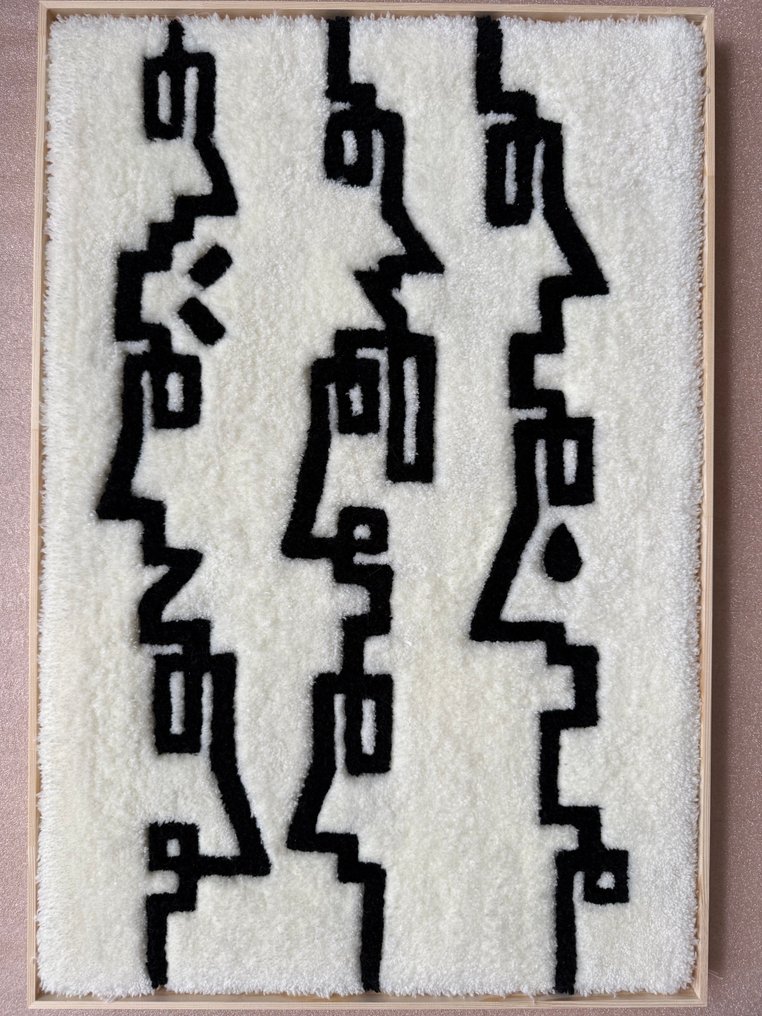 MrKas - In every moment of struggle, each tear becomes a step toward strength - XL (FRAMED INCLUDED) #4.3