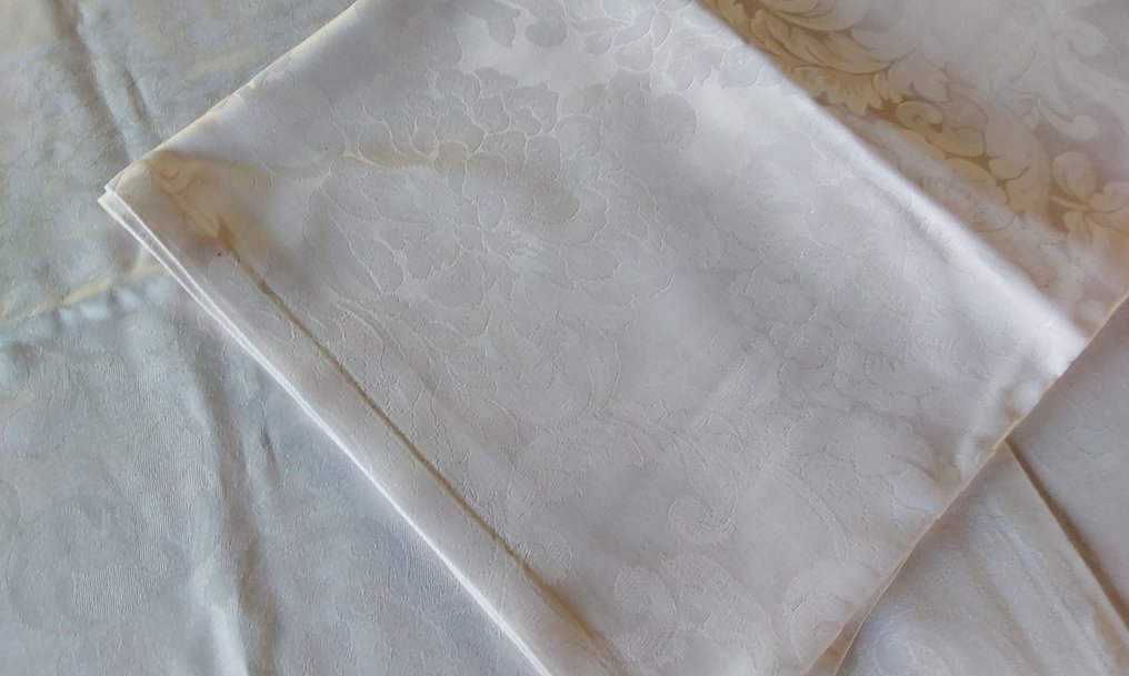 Obrus (6)  - 120 cm - 46 cm - Lotto runner #3.2