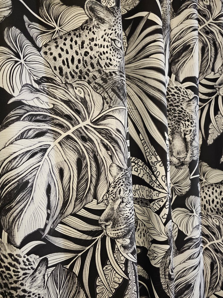 Tessuto i Zambesi-stil Bohemisk 300x280cm - Sort og Hvid Jungle Design - Tekstil  - 300 cm - 280 cm #2.1