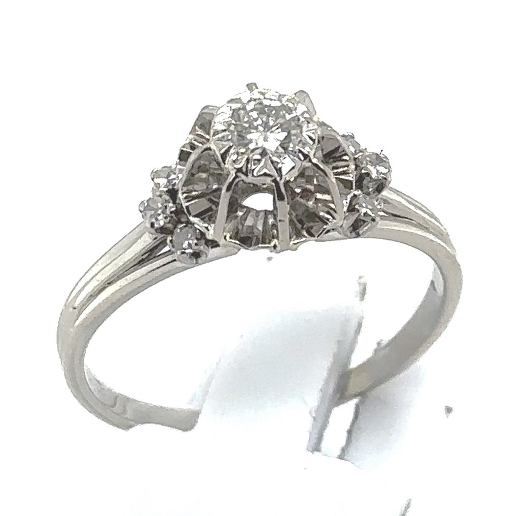 Cocktail-sormus - 18 kt. Valkokulta - 0.38ct. tw. Timantti (Luonnollinen) - Timantti - 18K solitaire RS63 0,56ct #4.3