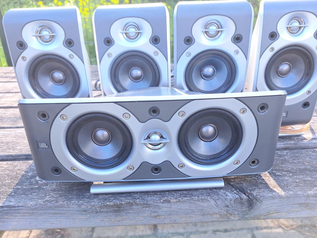 JBL - SCS-200 Satellites, SG-200 Center Speaker - 5.0 Speaker set #2.1