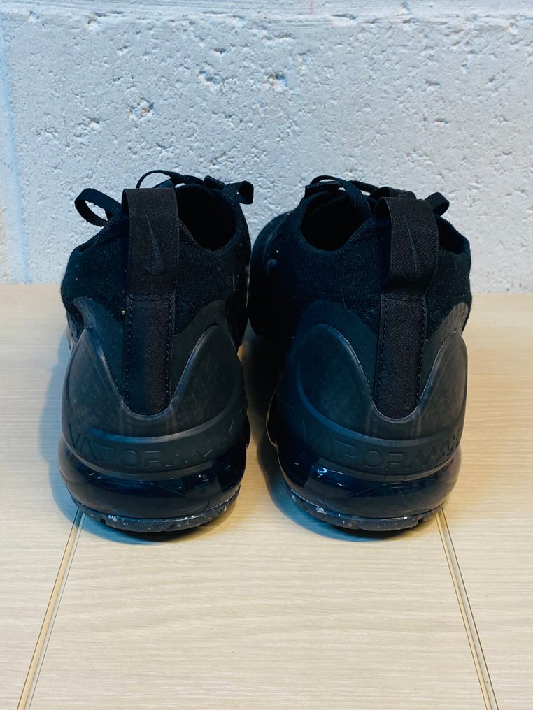 Nike - Sneakers - Size: EU 42.5 - New with tags #3.2