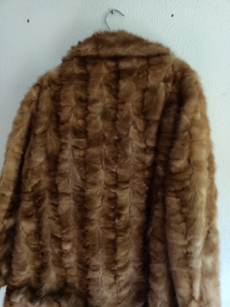 Artisan Furrier - 皮毛大衣 - 复古 #4.3