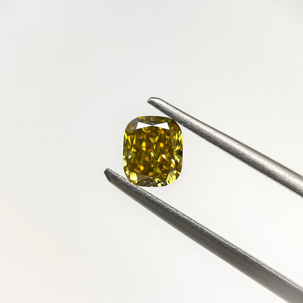1 pcs Diamant (Natürlich farbig) - 0.65 ct - Kissen - Fancy deep Bräunlich Gelb - VS1 - Gemological Institute of America (GIA) #1.0
