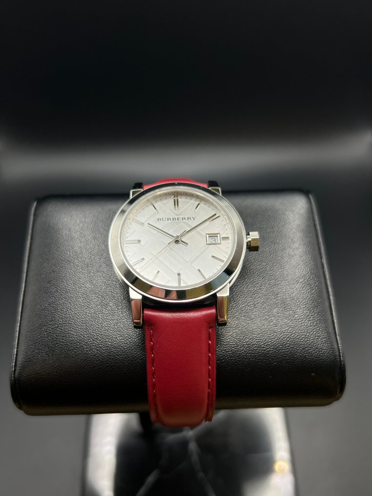 Burberry - The city - Ingen mindstepris - BU9129 - Kvinder - 2020+  #1.0