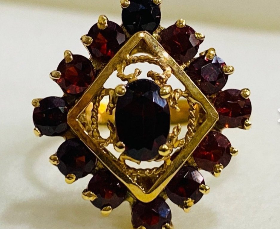 Ring - 18 kt. Yellow gold Garnet - Garnet #4.3