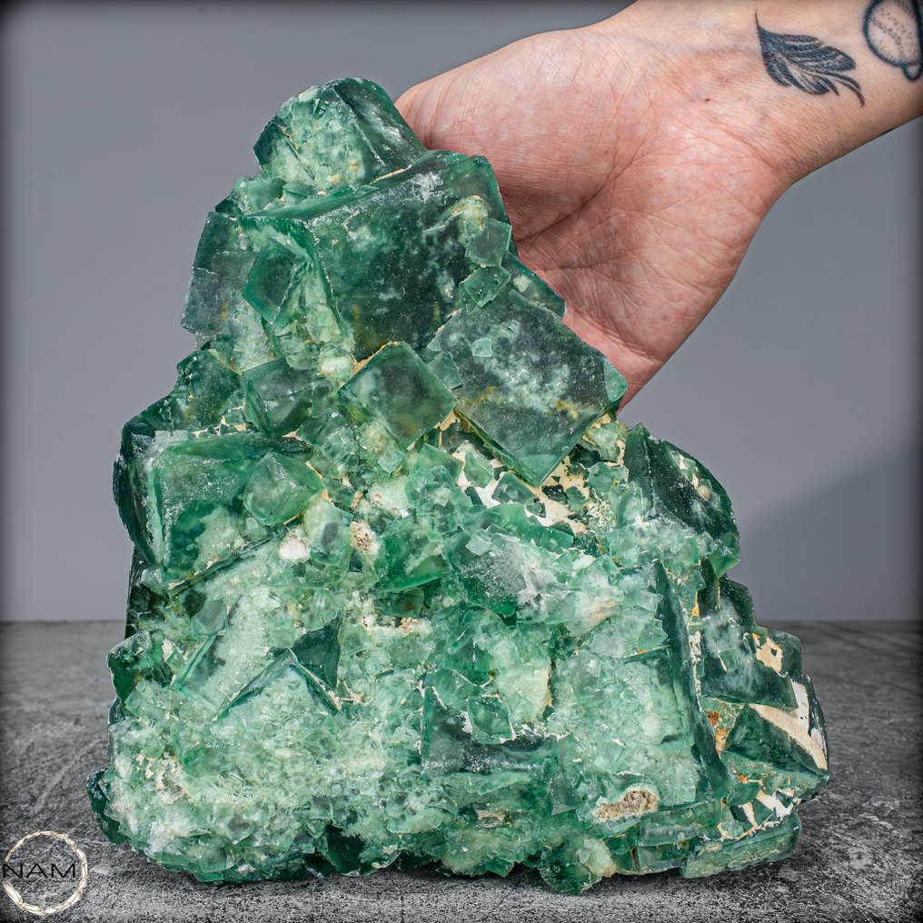 Φυσικοί κρύσταλλοι φθορίτη από το Μαδαγασκάρη υψηλότερης ποιότητας- 2549.72 g #1.0