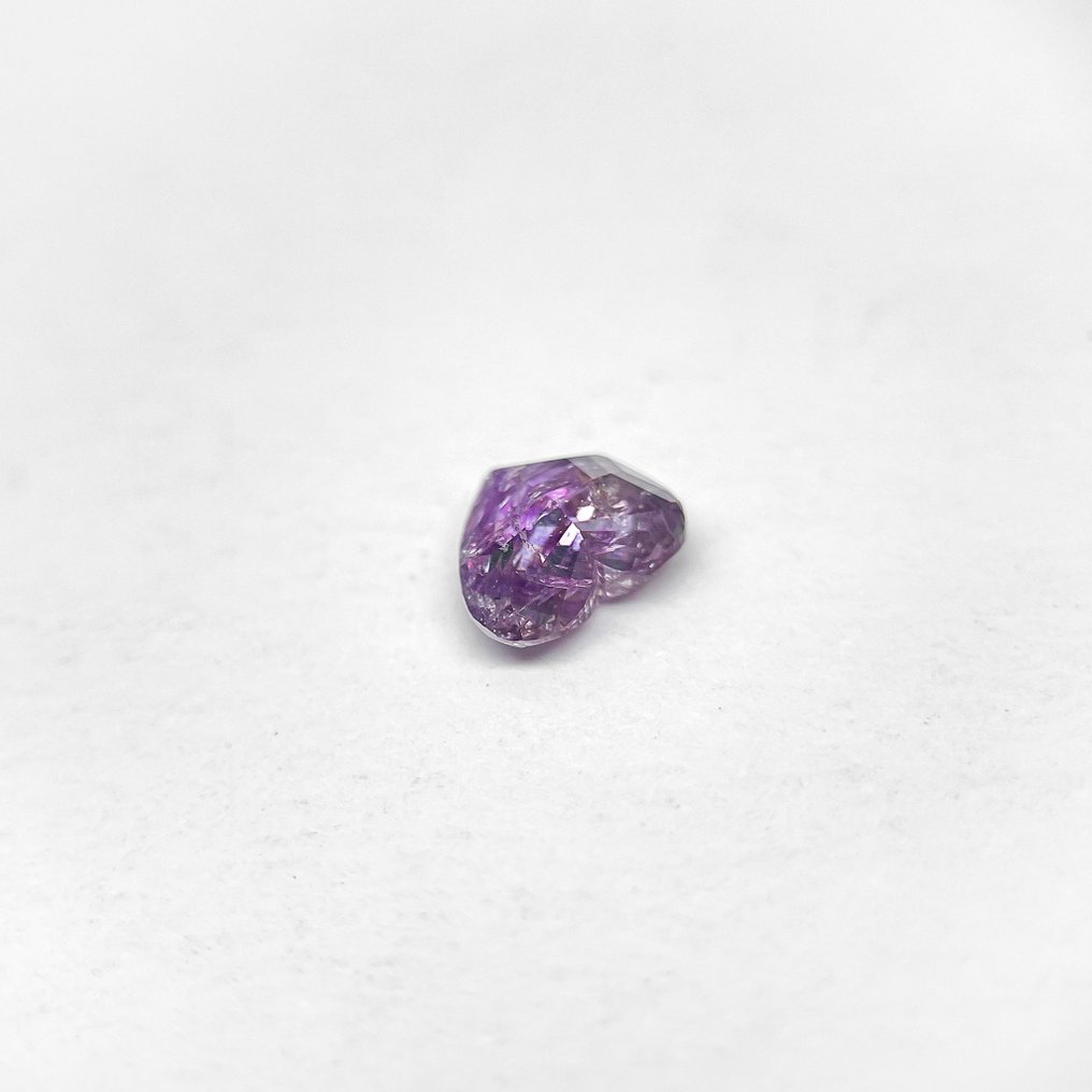 1 pcs Διαμάντι (Φυσικού χρώματος) - 0.83 ct - Καρδιά - Fancy deep Μοβ Ροζ - Δεν προσδιορίζεται στην εργαστηριακή έκθεση - Gemological Institute of America (GIA) #4.3