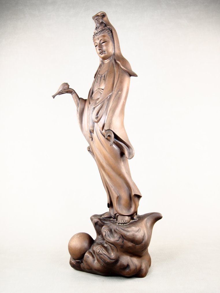 Extra-large standing statue of Kannon Bodhisattva  観音菩薩立像, over 60cm tall - Statue Bronze - Japan  (No reserve price) #1.0