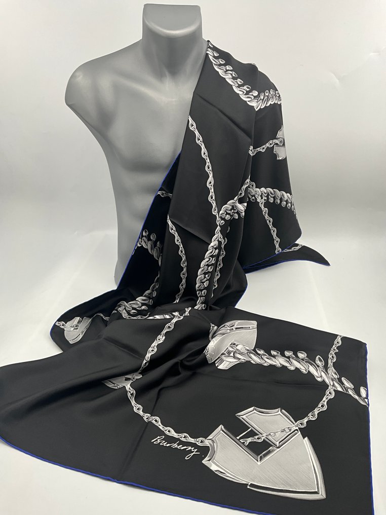 Burberry - MAJESTUEUSE -198 cm 68 cm - Sciarpa #1.0