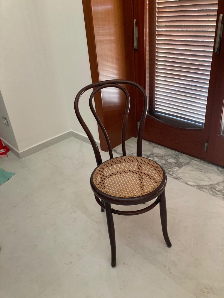 Stol (8) - Træ #4.3