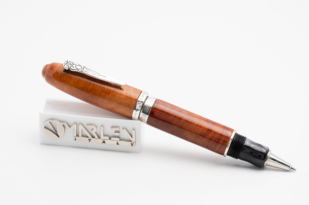 Marlen - Marlen 21 Magnum Radica - Edizione Speciale in radica, Celluloide e argento - Rollerball-Stift #1.0
