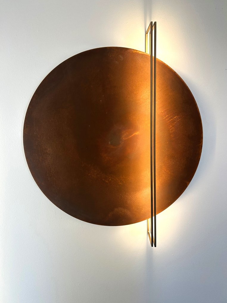 ICONE - Marco Pagnoncelli - Wall sconce - Essenza - "NUOVA" Rust and brushed bronze finish disco, Ø70 cm. #1.0