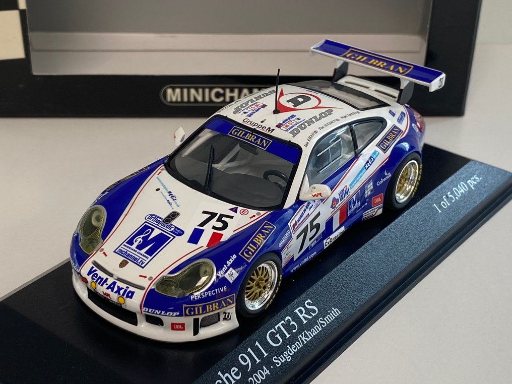Minichamps 1:43 - Modelbil - Porsche 911 GT3 RS (996) #75 Team Perspective Racing 23th 24H00 Le Mans 2004 - Kahn/Smith/Sugden - Superb model i begrænset og udsolgt udgave. 1 af 5040 eksemplarer i verden! #2.1
