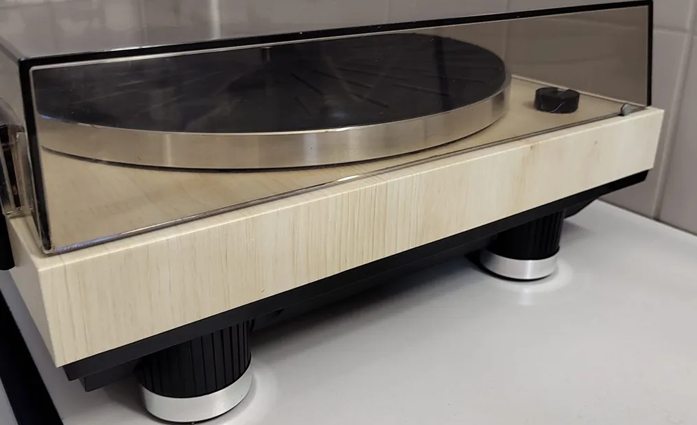 Akai - AP-100 Turntable #3.2