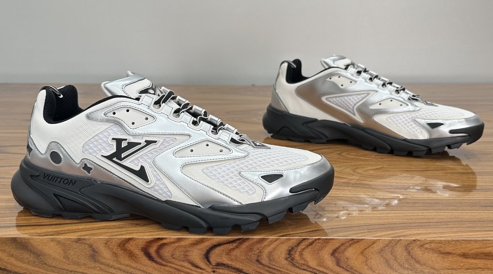 Louis Vuitton - LV Runner Tatic Silver - Zapatillas deportivas - Tamaño: EU 46.5 #3.1