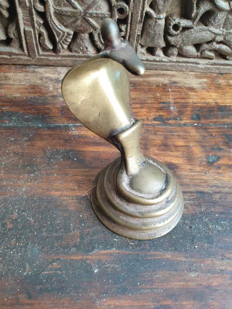 蛇仪式 - 黄铜色 - 印度 - 十八世纪 #4.3