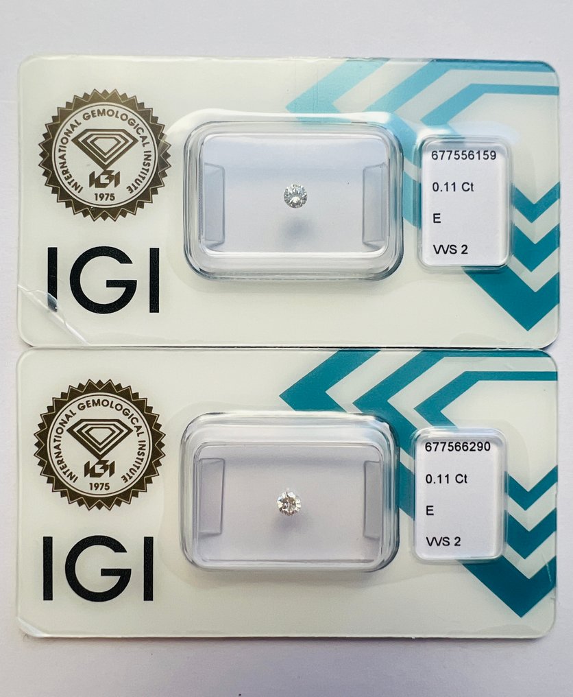 沒有保留價 - 2 pcs 鑽石  (天然)  - 0.22 ct - 圓形 - E(近乎完全無色) - VVS2 - 國際寶石學院（International Gemological Institute (IGI)） - 匹配对 #1.0
