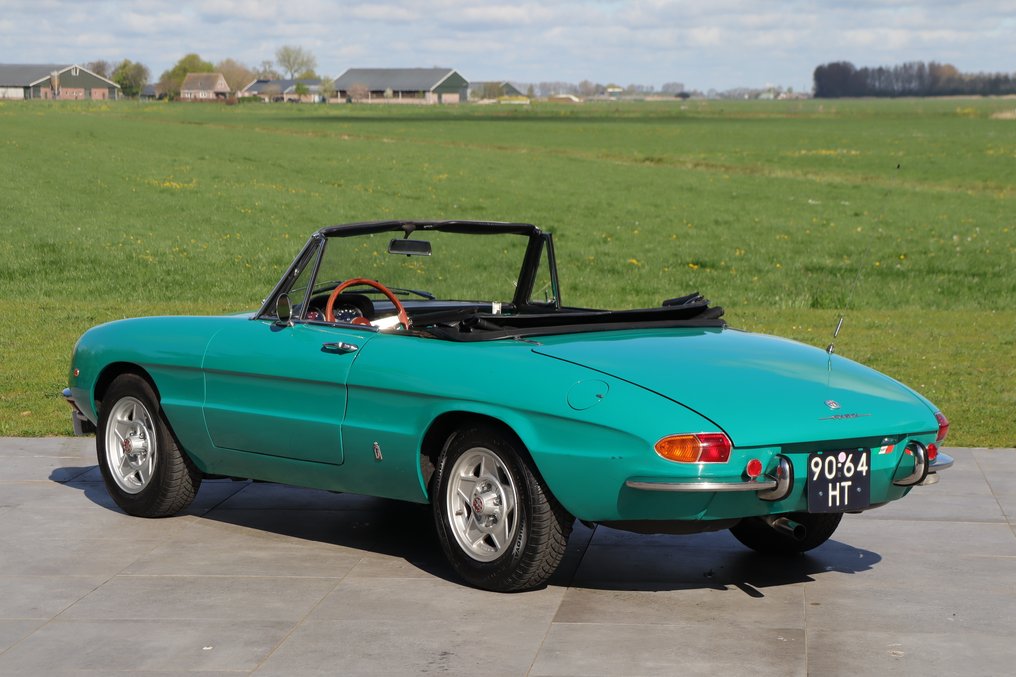Alfa Romeo - Spider Veloce 1750 - 1969 #2.1