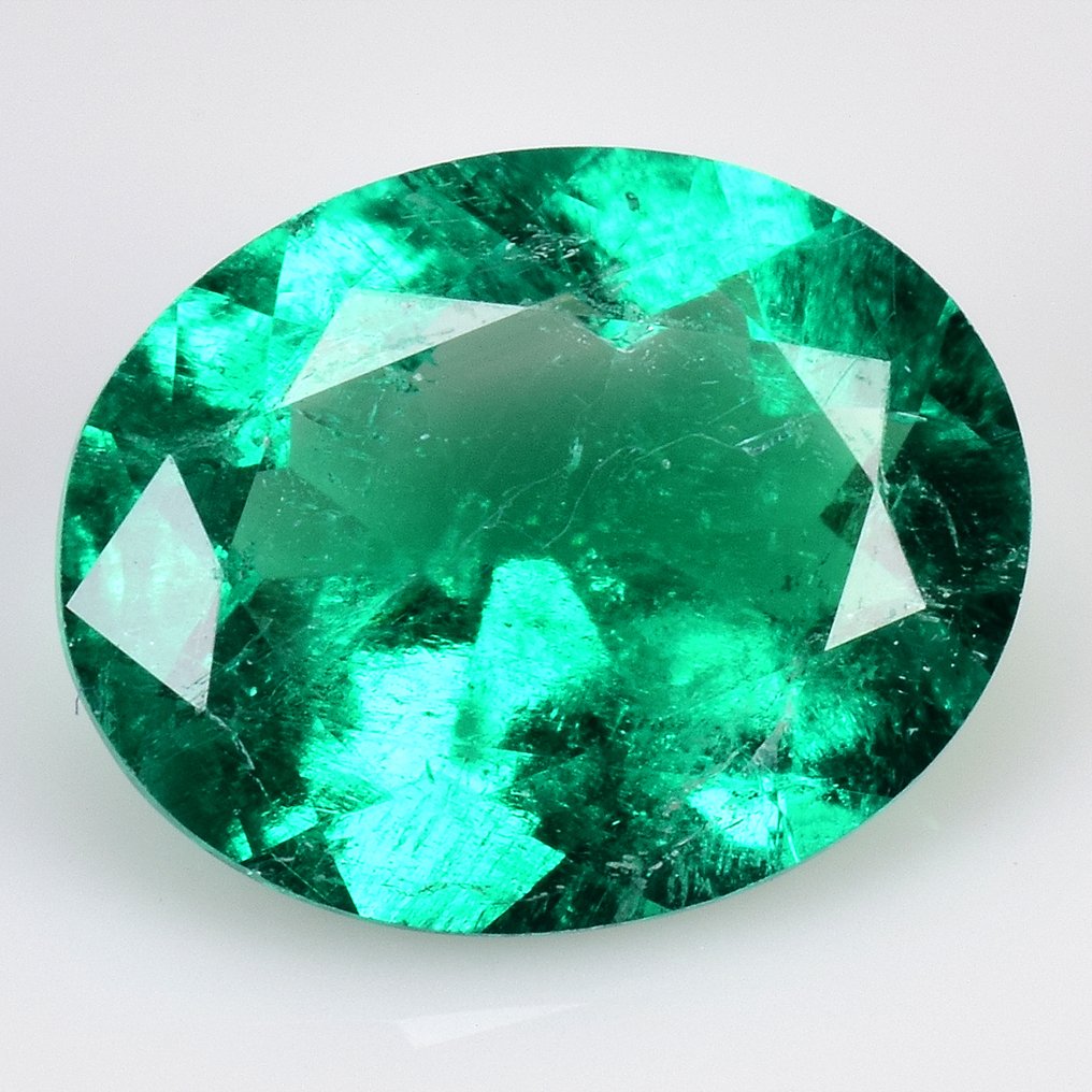 1 pcs  Zöld Smaragd  - 1.77 ct - Amerikai Gemmológiai Intézet (GIA) #1.0
