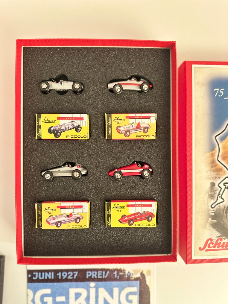 Schuco Piccolo-Set 75 Jahre Nürburgring Schuco 1:90 - Model car (4) - Piccolo-Set 75 Jahre