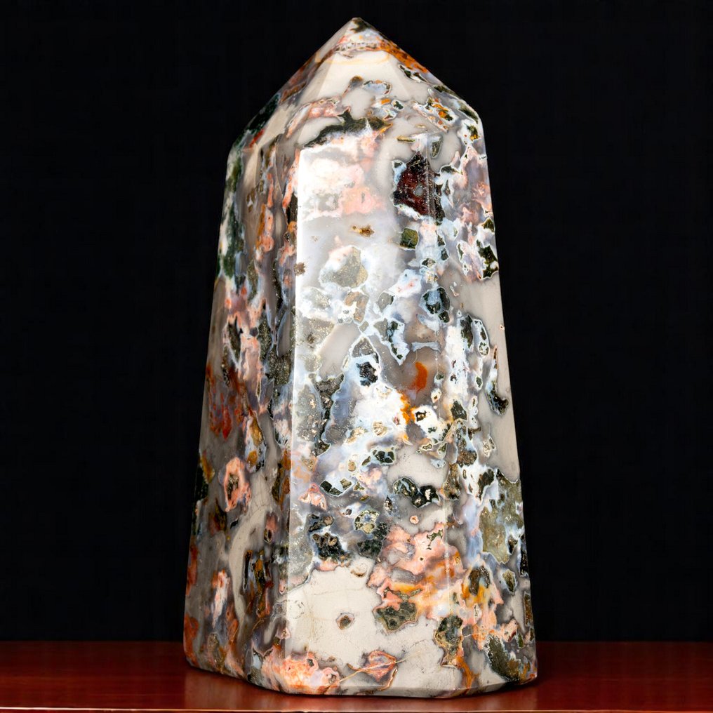 Ειδική γυαλισμένη Μούσα και Τοπική Αγαήτη, σημείο – Μαδαγασκάρη - Ύψος: 150 mm - Πλάτος: 100 mm- 1260 g #3.2