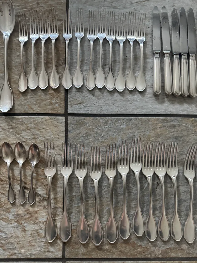 Servizio di posate per 12 (70) - .800 argento #3.2