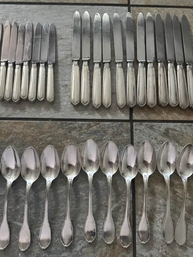 Servizio di posate per 12 (70) - .800 argento #4.3
