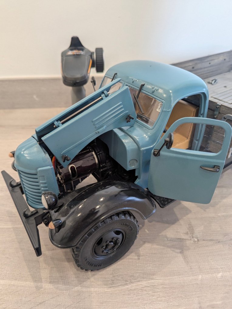 KingKong 1:12 - Modellino di camion - Modell-LKW eines älteren Nutzfahrzeugs - ZIS 150 #2.1