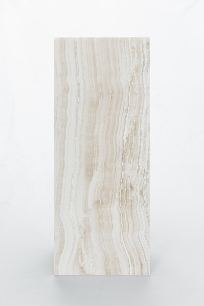 Σύγχρονη Στήλη - Formaminima - 2025 - βάθρο #3.2